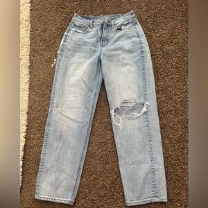 American Eagle Outfitters Light Blue Boyfriend Jeans